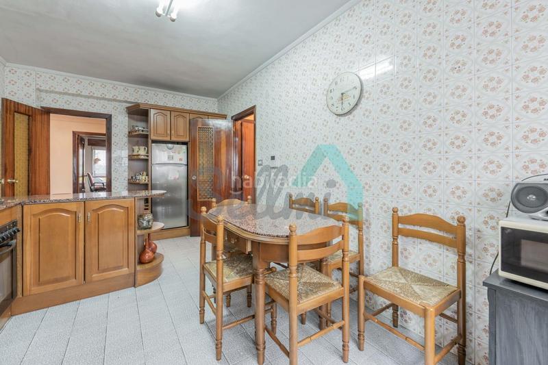 Foto cfe6093c-6c12-46de-bfe1-b439a92a1e9b. Location appartement avec chauffage parking dans El Cristo Oviedo