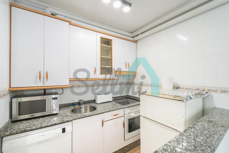 Foto 71b20041-0fb9-4e67-8e0d-f6ef9026af5b. Location appartement avec chauffage parking dans Luanco-Aramar-Antromero Gozón