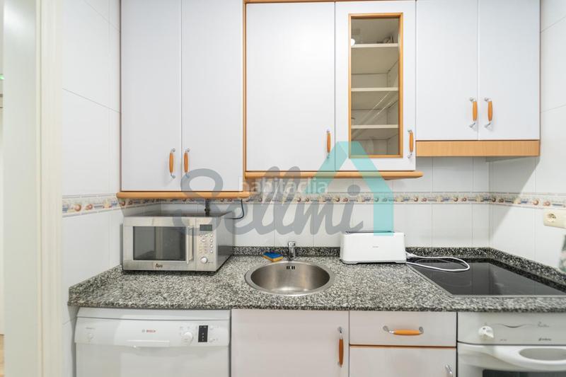 Foto 72a4affb-58a3-439b-84c0-7c3e10d9e954. Alquiler piso en Luanco-Aramar-Antromero Gozón