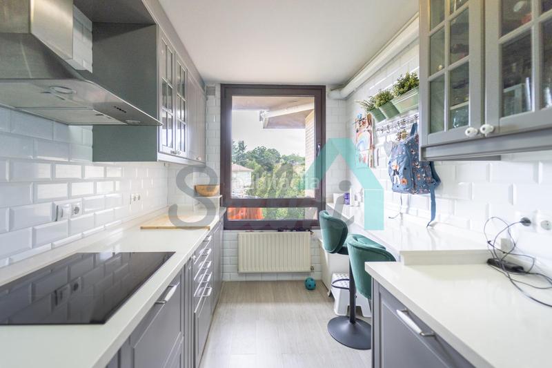 Foto 41c1771e-9999-4096-b5f9-64ffaeb6703f. Location appartement avec chauffage parking dans San Claudio - Trubia - Las Caldas Oviedo