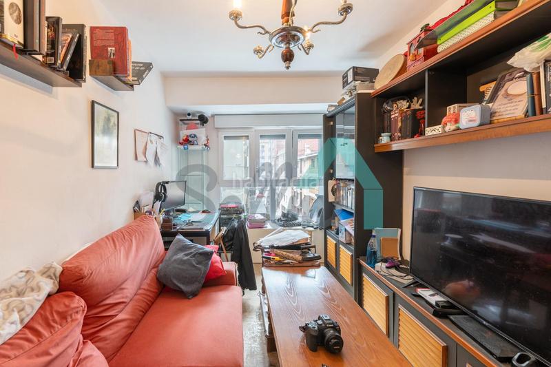 Foto 7bdd2161-d0d2-4f88-a429-d3e191de55b7. Etagenwohnung in Centro Gijón