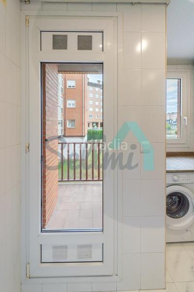 Foto 5334d8b3-ac47-4d55-a88c-09206c8fac17. Appartamento con riscaldamento parcheggio in Corredoría - La Carisa - Prado de La Vega Oviedo