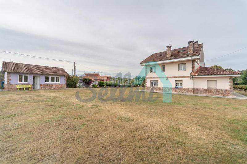 Foto 614c5cfd-b90d-4cd0-8978-91d7a05bf4e9. Haus mit heizung parking in Selorio - Tornón Villaviciosa