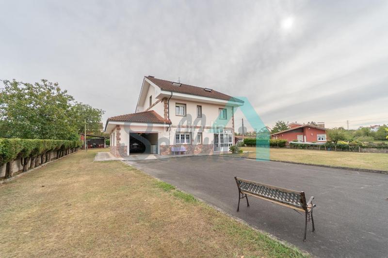 Foto 3a66bf91-1e9b-4328-aa48-eebb582139d5. House with heating parking in Selorio - Tornón Villaviciosa