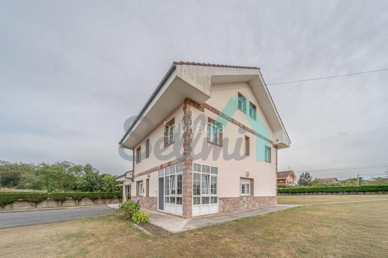 Foto 6b524d8d-0ddd-4b7b-bd53-07c366c0d63d. House with heating parking in Selorio - Tornón Villaviciosa
