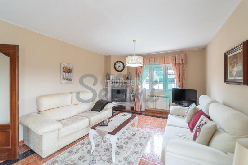 Foto 7425c25e-e185-4b8c-9364-aad7cc0e33aa. House with heating parking in Selorio - Tornón Villaviciosa