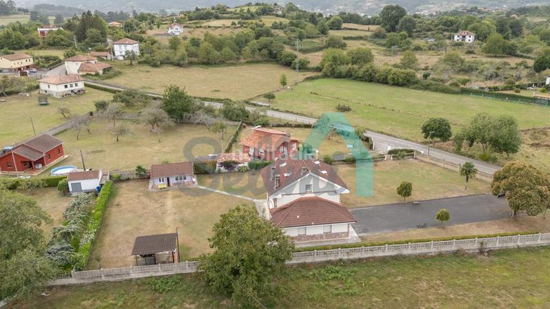 Foto 9cba38e1-3331-4a3a-b5f1-f25f6a8da473. House with heating parking in Selorio - Tornón Villaviciosa