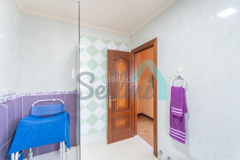 Foto c620e242-c631-4764-85d1-a21515bffae9. House with heating parking in Selorio - Tornón Villaviciosa