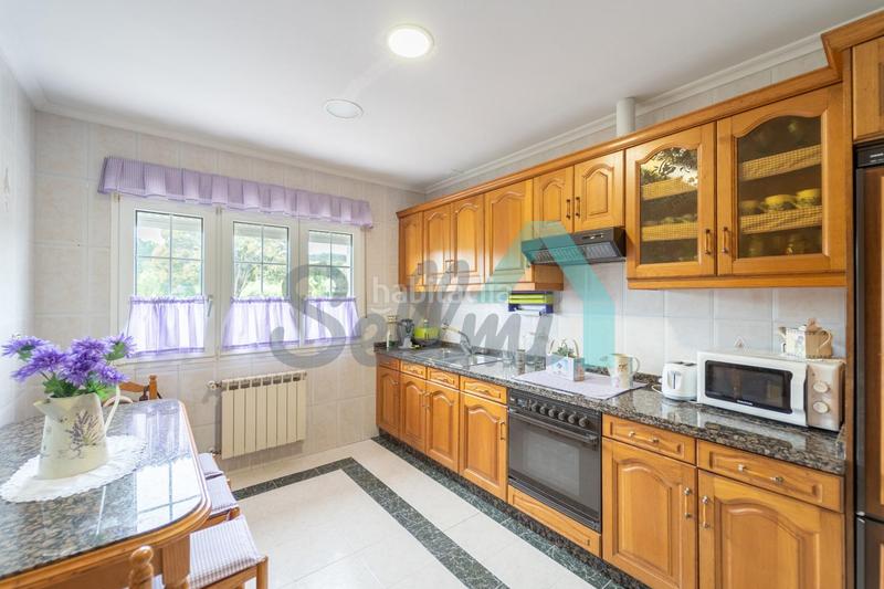 Foto e6ad2598-0347-4835-85ea-1b7c8b4a3be9. House with heating parking in Selorio - Tornón Villaviciosa