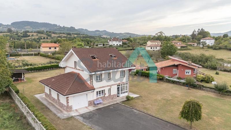 Foto 4260314e-4115-49f8-8ff4-3a8ab7a56fa4. Maison avec chauffage parking dans Selorio - Tornón Villaviciosa