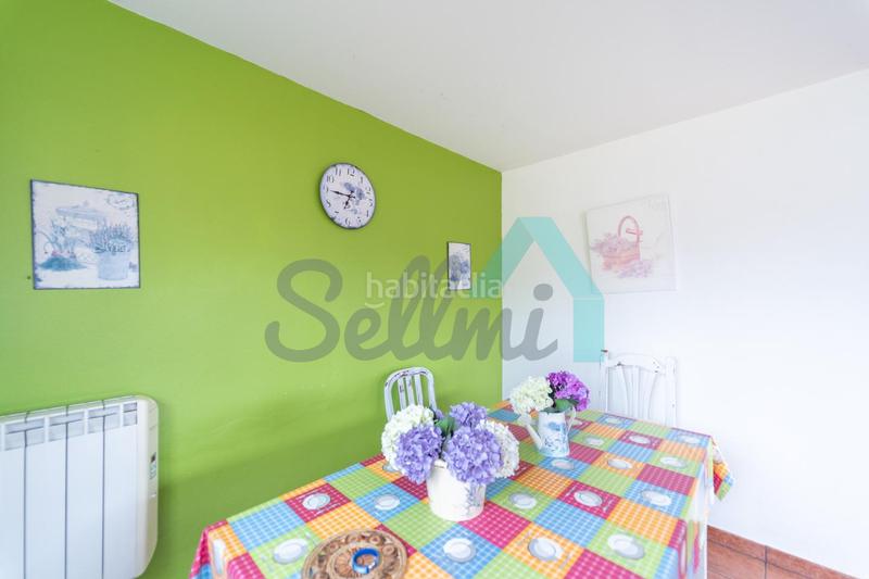 Foto b800308b-75b6-47a9-9f95-6f7a82c12d24. Maison avec chauffage parking dans Selorio - Tornón Villaviciosa