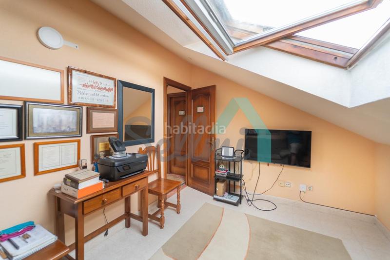 Foto fb4847bd-bf69-4f97-b721-43e30a7720f8. Maison avec chauffage parking dans Selorio - Tornón Villaviciosa