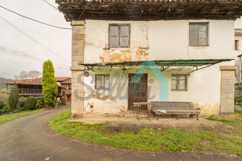 Foto a3e07e6c-0f8f-412f-8186-a46ec32c9916. Casa pareada en Grado