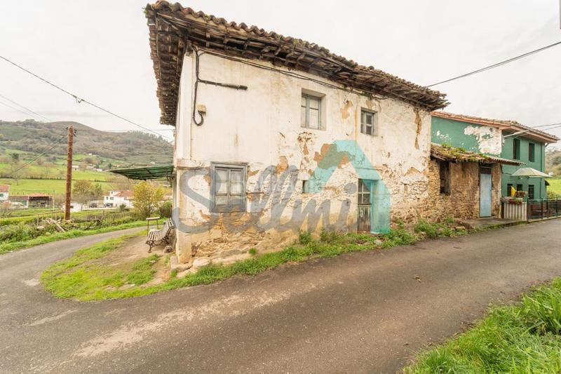 Foto e77aab1e-f992-4f3b-941d-36707c6a9992. Casa pareada en Grado