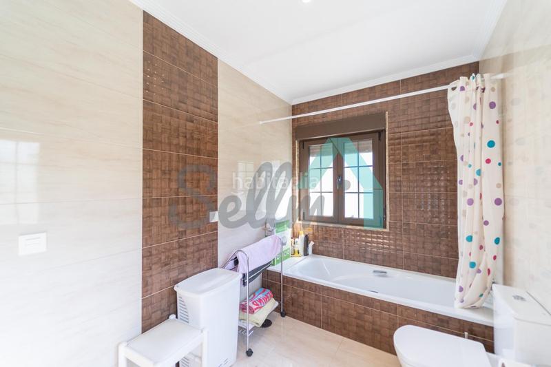 Foto 917b906e-4a23-4844-88ad-e1f738f30d93. Casa en Grado