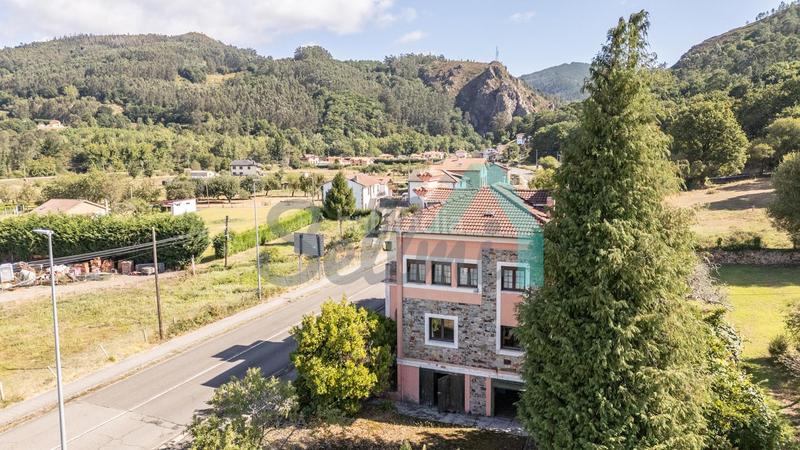 Foto 229f480d-f780-4c3d-ba79-d2892d3c981a. Haus mit heizung parking in Grado