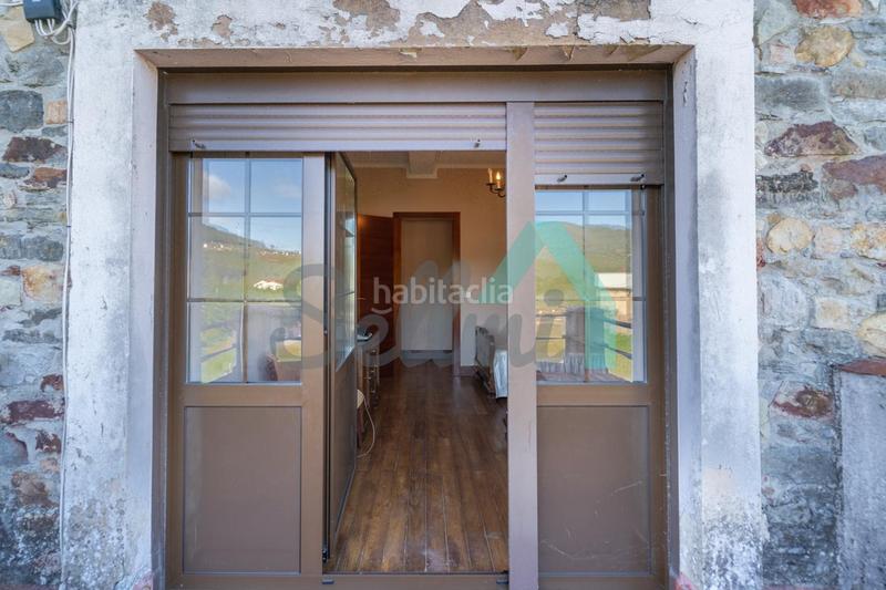 Foto 38da843b-677b-4ebc-b770-bae61b4eb9c1. Haus mit heizung parking in Grado