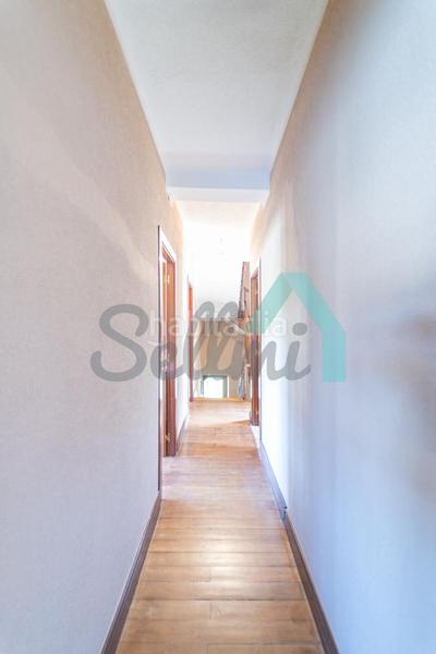 Foto 3ef39a4f-6dbd-4900-854a-52bb71386e74. Haus mit heizung parking in Grado