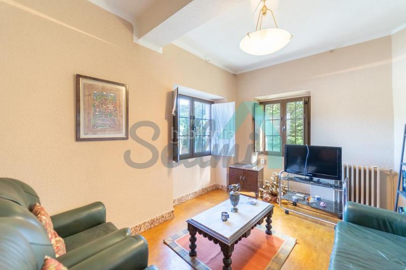 Foto 69a0833a-8d6d-4a00-9016-6cd803d2d390. Haus mit heizung parking in Grado