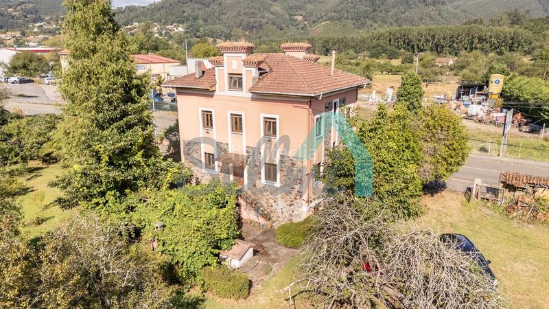 Foto 75b4a5fa-22a5-471b-8867-43b65d339d99. Haus mit heizung parking in Grado