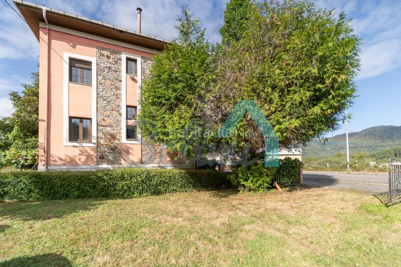 Foto b346cdf7-eef0-4545-a8b1-0638f02c5b8a. Haus mit heizung parking in Grado