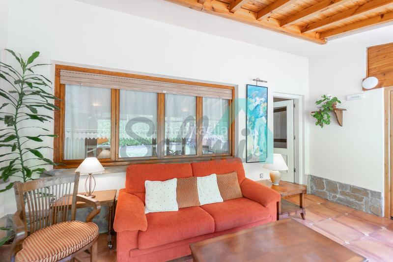 Foto 10befd85-632e-4dec-a13c-ee13113a390b. Doppelhaus mit heizung parking in Parroquias Norte - Naranco Oviedo