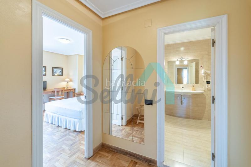 Foto 22ba2827-93c6-4cb3-9943-24a89cfc4bc4. Doppelhaus mit heizung parking in Parroquias Norte - Naranco Oviedo