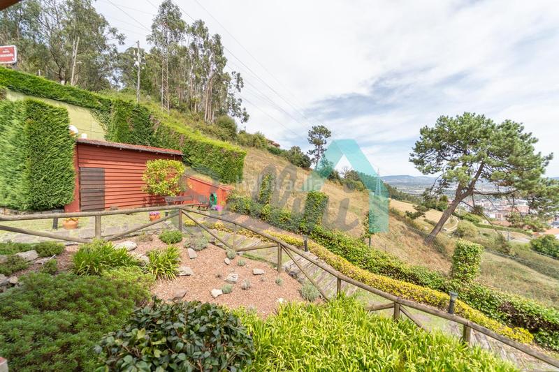 Foto 25d08ac7-dc66-4e8e-a69d-0e98a59fe198. Doppelhaus mit heizung parking in Parroquias Norte - Naranco Oviedo