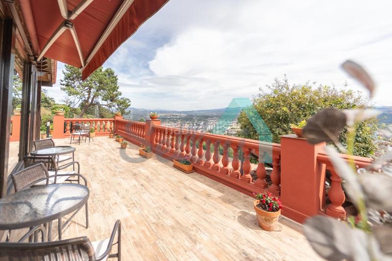 Foto 2e43143d-5c03-496a-ada9-86150263873d. Doppelhaus mit heizung parking in Parroquias Norte - Naranco Oviedo