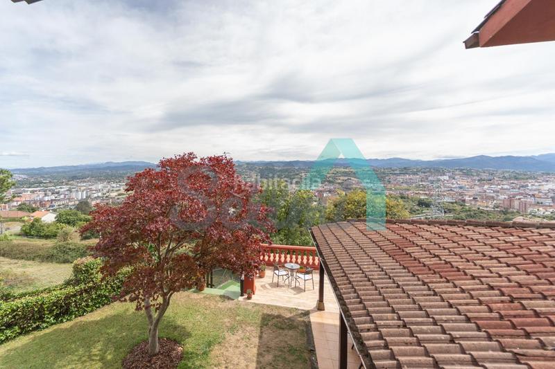 Foto 4d089abf-d87e-4359-b6ff-8853471a64e7. Doppelhaus mit heizung parking in Parroquias Norte - Naranco Oviedo