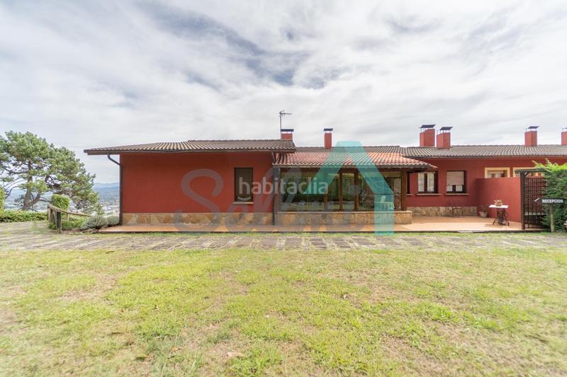 Foto 935585c5-ce43-4215-be2b-07440f0c4042. Doppelhaus mit heizung parking in Parroquias Norte - Naranco Oviedo