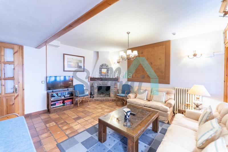 Foto 9359ed77-158e-432a-910f-4d8a1b25c265. Doppelhaus mit heizung parking in Parroquias Norte - Naranco Oviedo