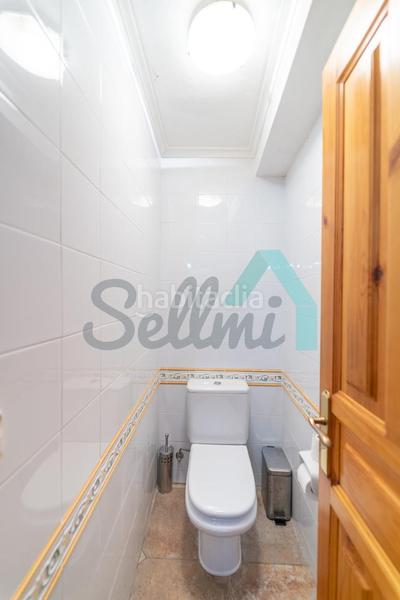 Foto 9e4839b8-9b19-4d04-8896-bf758c9b0d92. Doppelhaus mit heizung parking in Parroquias Norte - Naranco Oviedo