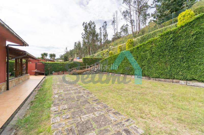 Foto 9e970e0c-28f1-427c-a7f9-872d50a65984. Doppelhaus mit heizung parking in Parroquias Norte - Naranco Oviedo