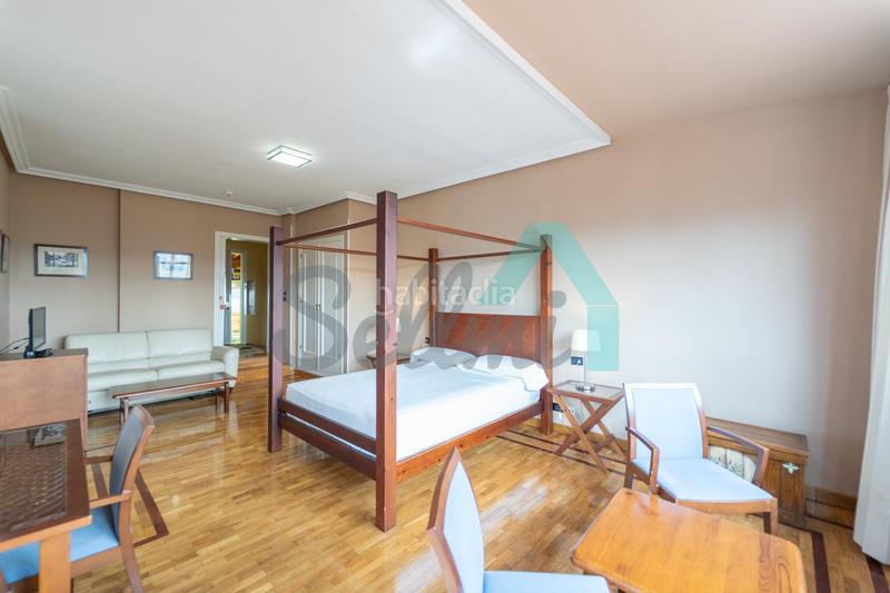 Foto a0a79548-201b-4682-8256-cf4a226a1720. Doppelhaus mit heizung parking in Parroquias Norte - Naranco Oviedo