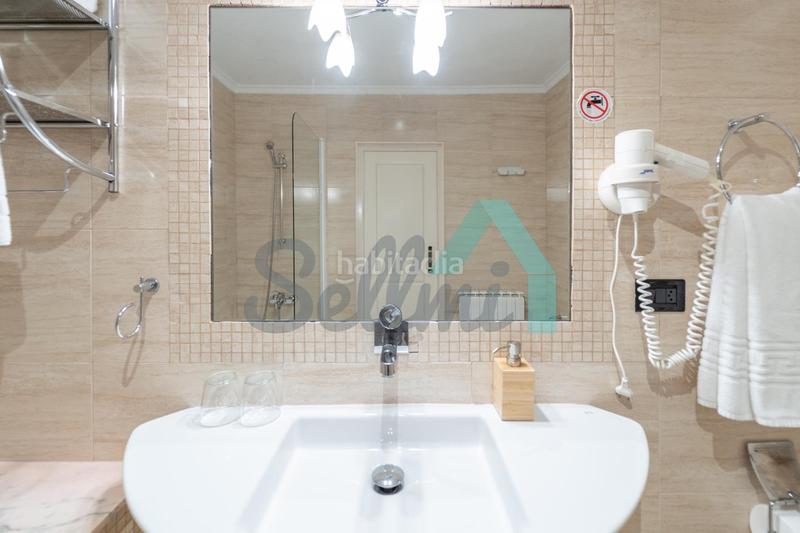 Foto a8bc8e5a-e190-4453-a5ed-b49000811269. Doppelhaus mit heizung parking in Parroquias Norte - Naranco Oviedo