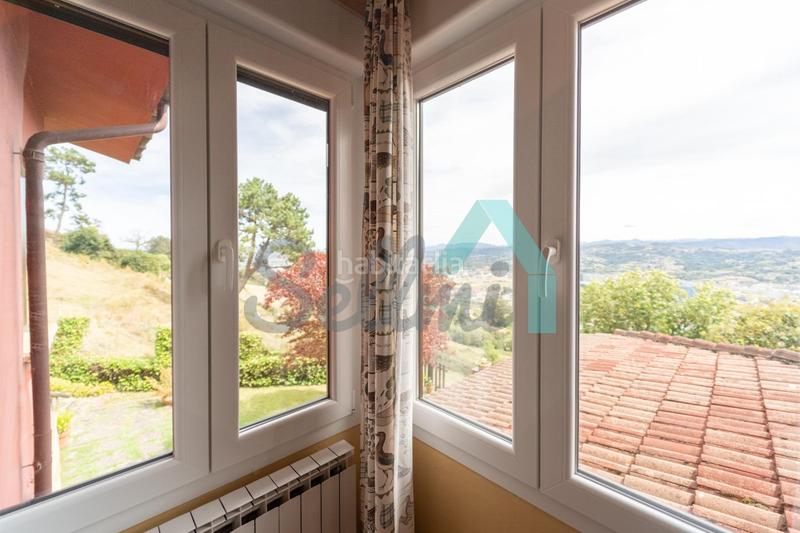 Foto ee663ebb-375d-4822-9c0b-7b4a3ff6715d. Doppelhaus mit heizung parking in Parroquias Norte - Naranco Oviedo