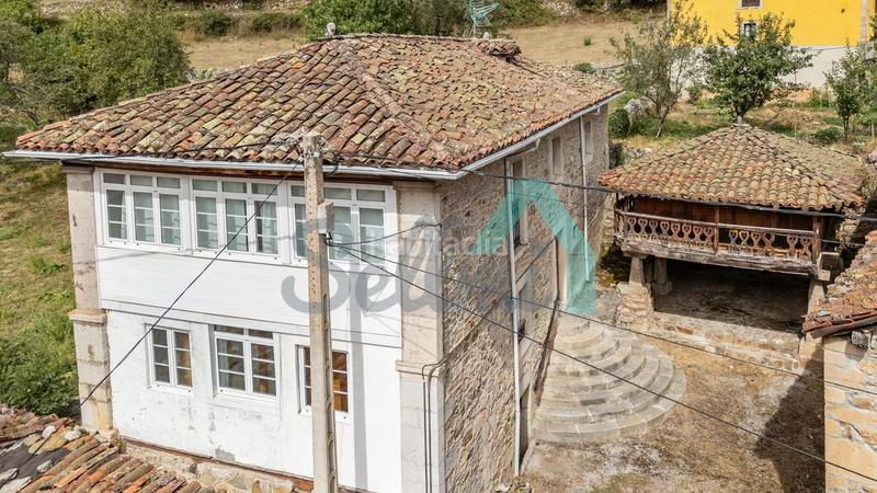 Foto a1a51048-0d37-488a-8fc8-3d7ce0280b46. Haus in Somiedo