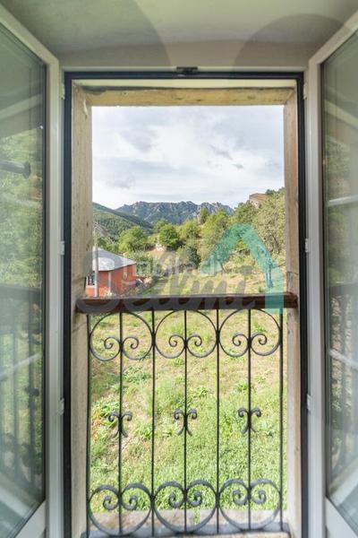 Foto aecf56f7-9c99-438a-b6d2-f84b8ead4903. Haus in Somiedo