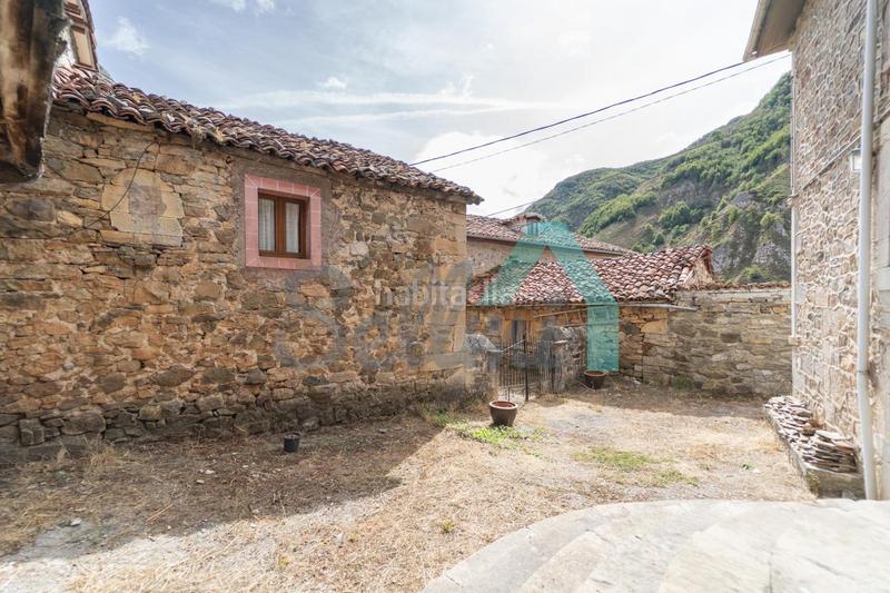 Foto bd9db97f-7e3e-4b88-b578-eff1a9fd0935. Haus in Somiedo