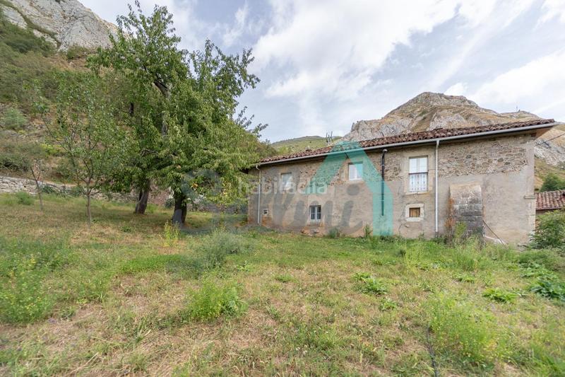 Foto 01ce20a4-0e67-4027-9db9-3daeb9852507. Maison dans Somiedo