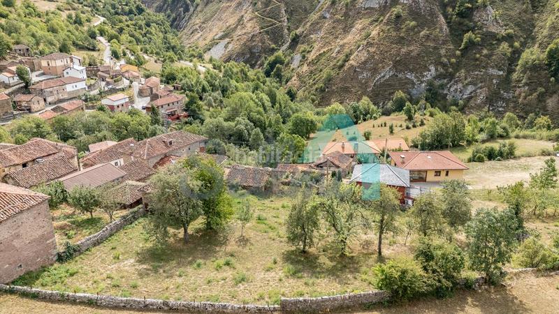 Foto 0a605e24-9c80-47ad-b1be-45622907ce25. Maison dans Somiedo