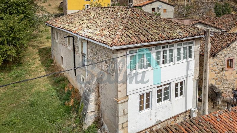 Foto a3d75b20-7439-48ac-ace0-7a061a5758fa. Maison dans Somiedo