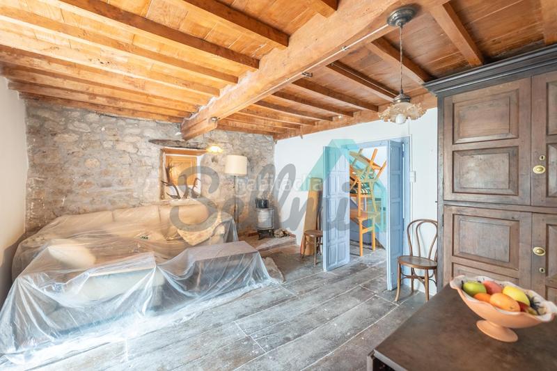 Foto c24666e9-9325-4952-b041-bd88fb716620. Maison dans Somiedo