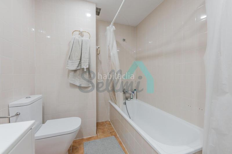 Foto 4c7eb3bb-4115-4536-aa63-30e4003c6d6e. Appartement avec chauffage dans Buenavista Oviedo