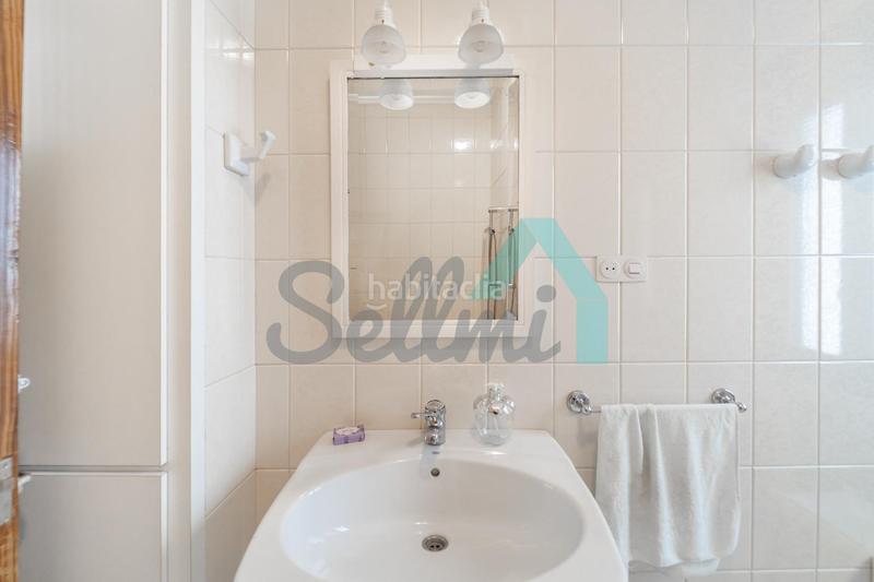 Foto 0c466242-3a64-4b62-899f-84d34cc5c351. Location appartement avec chauffage dans Parque San Francisco - Uría Oviedo