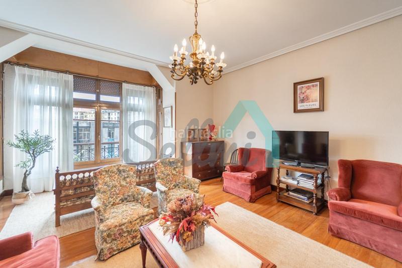 Foto 4ba454c7-ad0b-4245-a83a-955049f05289. Location appartement avec chauffage dans Parque San Francisco - Uría Oviedo