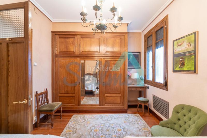 Foto 9af76a62-6d67-4089-a806-7254f4b49d5b. Location appartement avec chauffage dans Parque San Francisco - Uría Oviedo