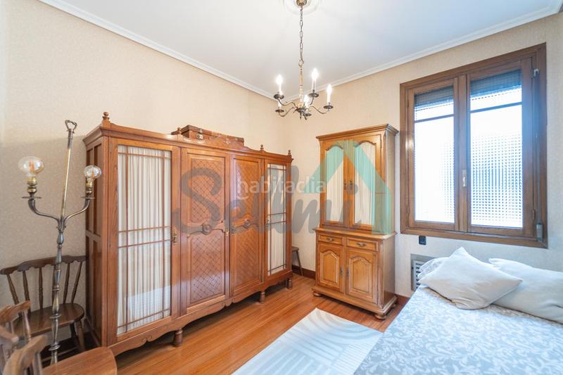 Foto a20a7a06-b0e7-4bae-b92b-cc3265485572. Location appartement avec chauffage dans Parque San Francisco - Uría Oviedo