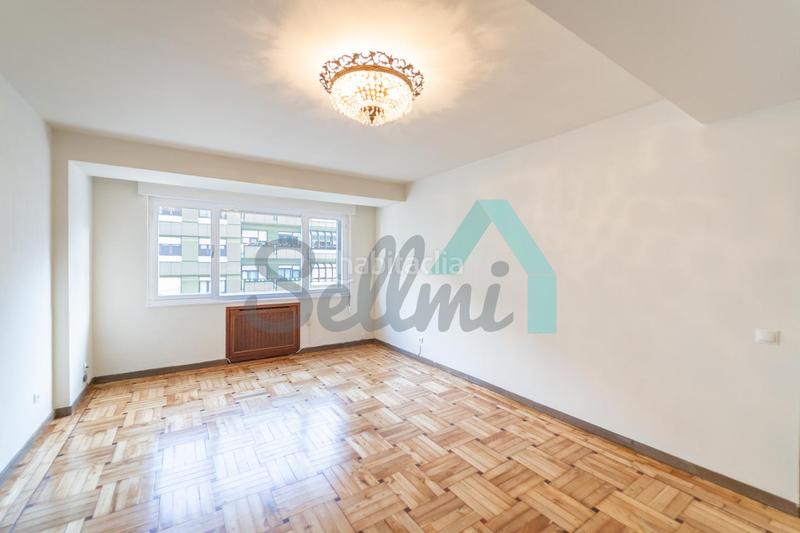 Foto effefdc8-be1c-4352-b22f-9709c60fa4dc. Affitto appartamento con riscaldamento parcheggio in Oviedo